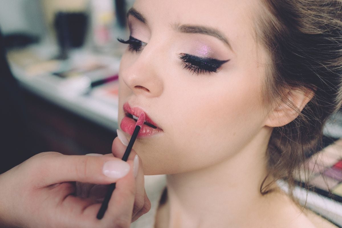 I Read Labels For You opinion on whether you should Worry About The Lead Levels In Lipsticks