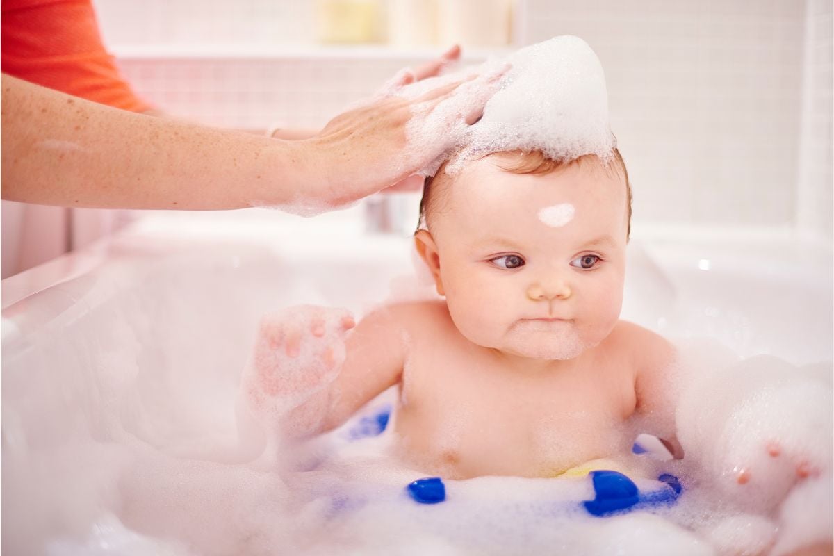 I Read Labels For You opinion on using glucosides in baby shampoos.