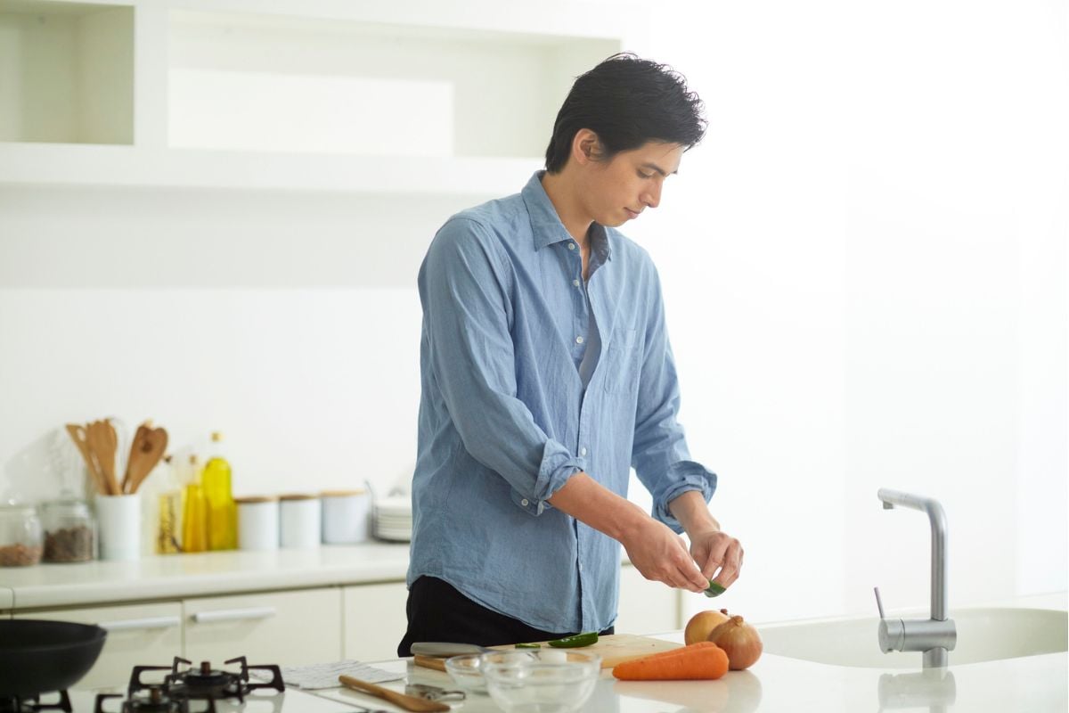 I Read Labels For You opinion on What Is The Thermakind Nonstick Coating