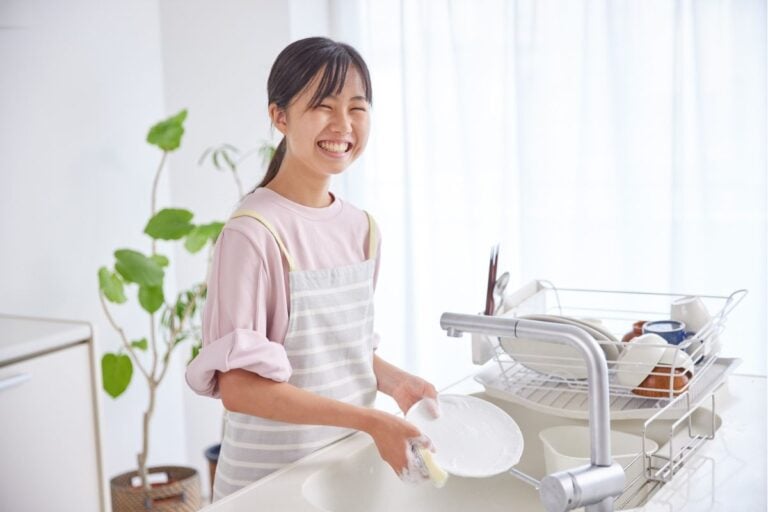 I Read Labels For You opinion on whether ECOS Dishwashing Liquid is Safe Or Toxic to use