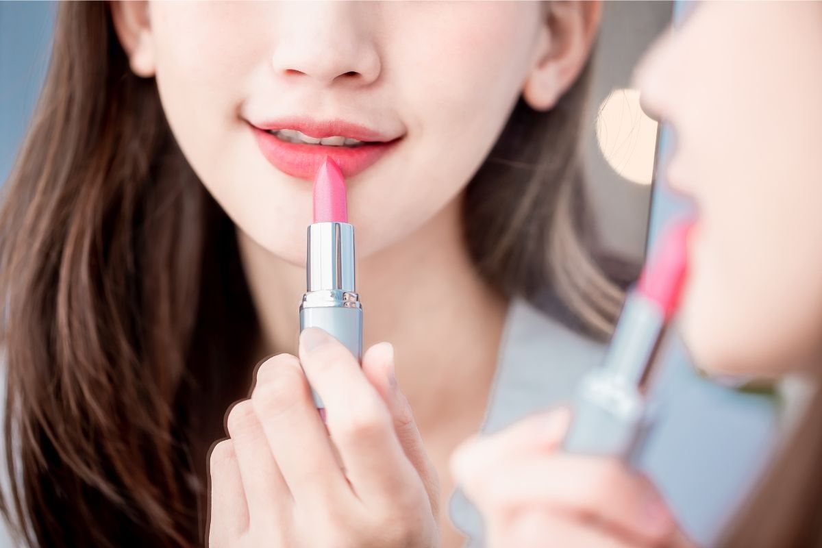 I Read Labels For You opinion on safe lip color.