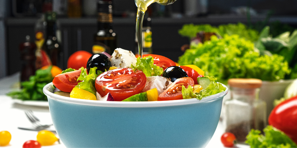 A photo of fresh vegetable salad.