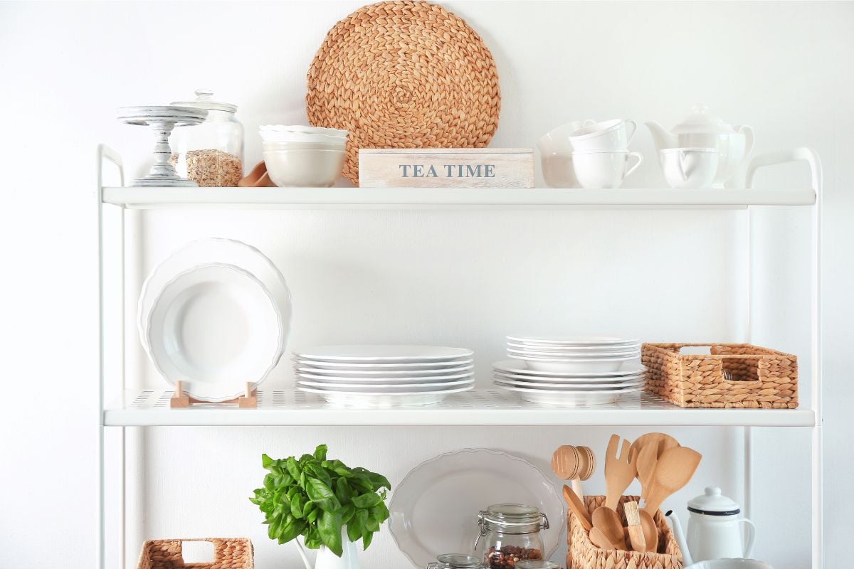 Tidy dishes washed with non-toxic dishwasher detergent