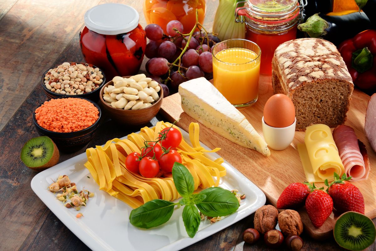 I Read Labels For You suggestion to use whole foods instead of processed foods to avoid health risks of GMOs.