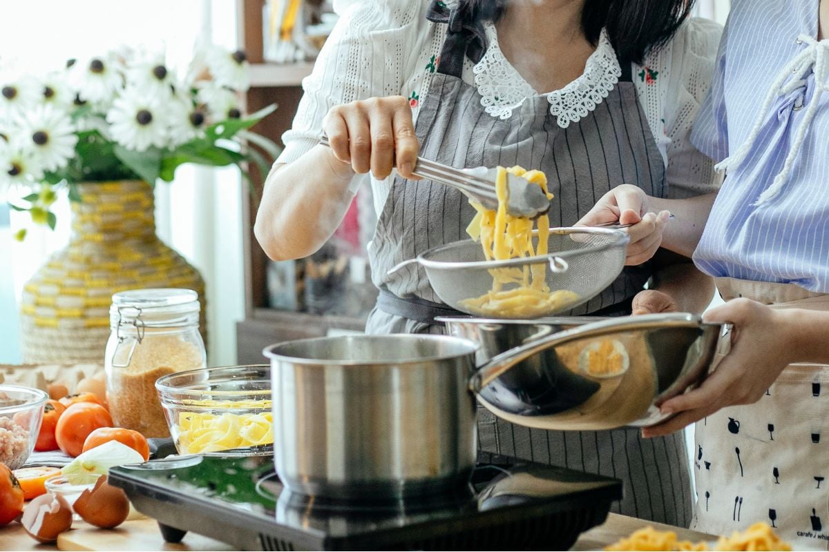 I Read Labels For You opinion on the safety of Caraway pan